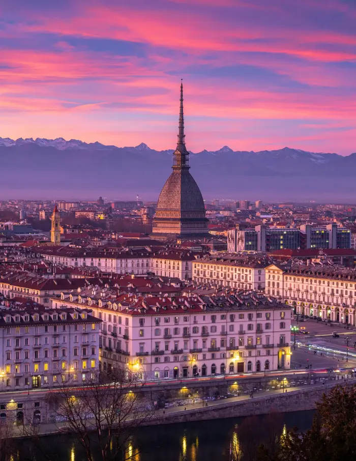 Gün batımında Mole Antonelliana